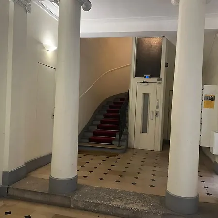 Cosy Opera With Lift Ascenseur Appartamento
