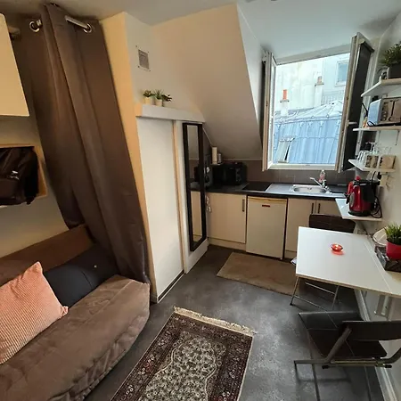 Cosy Opera With Lift Ascenseur Appartamento *